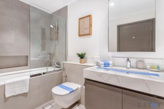 Refined 1BR in Creek Horizon, Creek Harbour - Host & Stay - 7