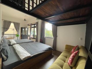 Viewfinder House - 1