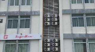 VIVA HOTEL SRI AMAN - 1