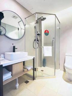 GreenTree Inn Langfang Sanhe South Yingbin Road Express Hotel - 1