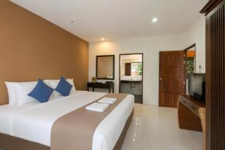 Blue Palm Seafront Resort Phuket - 1