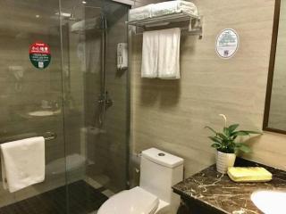GreenTree Inn Huaibei Xiangshan District Guogou Square Hotel - 4