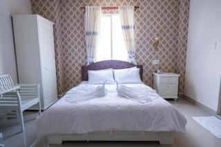 Royal Hotel - 6