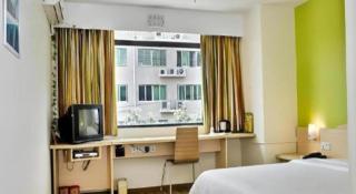 7 Days Inn Guangzhou Xinshi Baixin Plaza - Guangzhou - 5