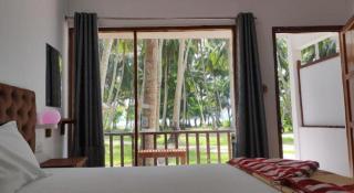 Sea View Beach Resort - 9