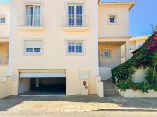 BnB Homes Paradise View Villa with 3 bedrooms & 2 swimming pools - 8