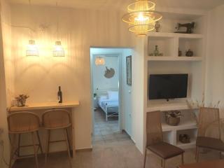 Aporthiano Guesthouse in Patmos - 3