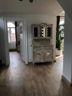 Spacious apartment in an authentic Mansion - 9