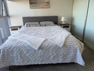 2Bed 2Bath Brisbane RiverFront Luxury Views - 4