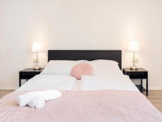 Stylish 2BR Apartment 11 Min to Meidling Station for long stay - Vienna - 2