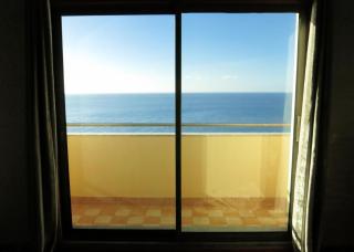 Superior Rentals - Beachfront Penthouse - 2