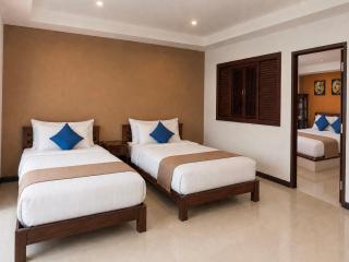 Blue Palm Seafront Resort Phuket - 8