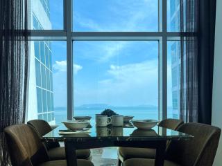Stylish Duplex at Maritime Suite for 8 Guests with Free Netflix WiFi - 7
