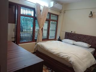 Hotel Sindhu - 4