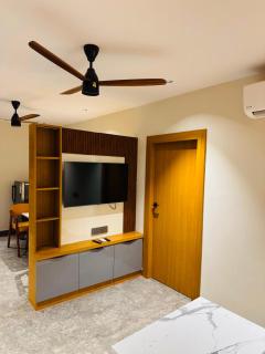 Shreshtam Signature Serviced Apartment - 2