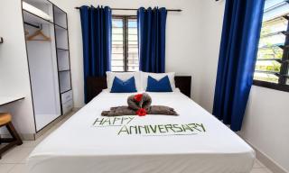 Roche Kerlan Apartments - 5