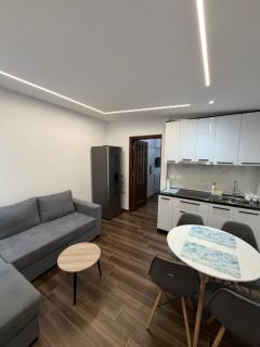 Velipoja Guest House 1 - 7