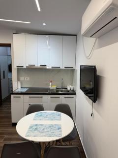Velipoja Guest House 1 - 6