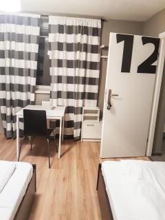 KWATERY KALINA-DUSZKA HOSTEL - Płock - 8