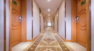 Vienna Classic Hotel Shenzhen Dalang Clothing Base - 7