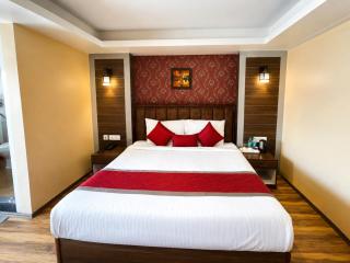 Hotel Zambala Retreat and Spa Darjeeling - 4
