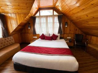 Hotel Zambala Retreat and Spa Darjeeling - 2