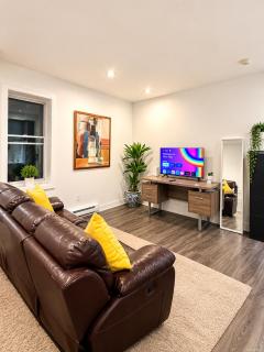 4 person luxury apartment near subway in downtown - 4