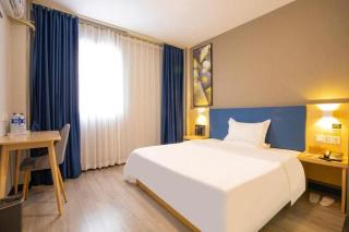 7 Days Inn Zhuhai Doumen Daxin Xinduhui Pedestrian Street - 9