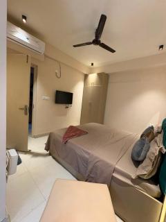 Bright & Modern 1BHK - 4