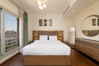 Festival City 2BR, Maid's Room, 3 Baths - 1