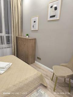 Cozy apartment with views of the mountains and Lake Sairan - 9