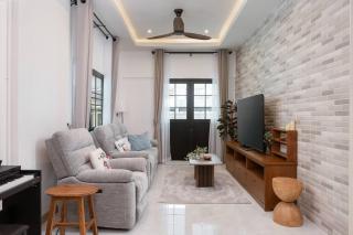 The Peaceful Pool Villa l 4BR 5 Min to Nimman - 8