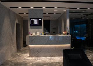 The V Hotel - 7