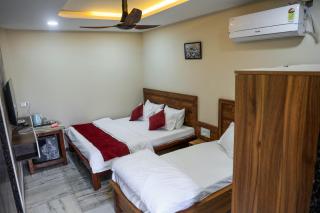 Hotel Omkara View Palace - 2