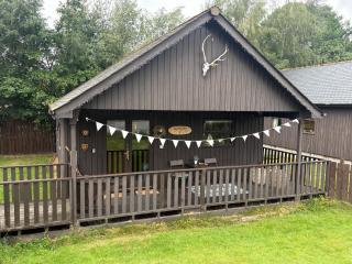 Braemar Lodge Cabins - 9