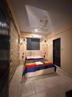 Luxury Stay in the Heart of Karachi - 0