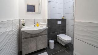 Pearl Home - 1