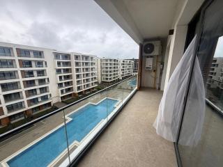 Sea Breeze Park Residence 2 with pool view - 9