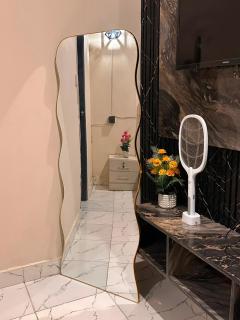 Luxury Stay in the Heart of Karachi - 8