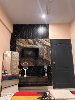 Luxury Stay in the Heart of Karachi - 7