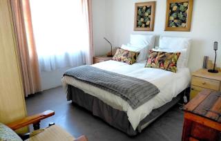 Shallow Pig Cottage - 6