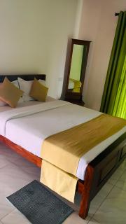 White City Lake Gregory View Nice Hotel Nuwaraeliya - 8