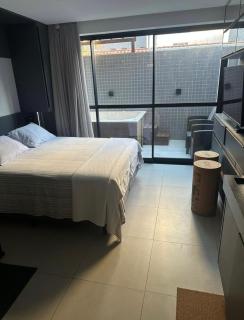 Apartamento com jacuzzi privativa e piscina com vista pro mar - 3