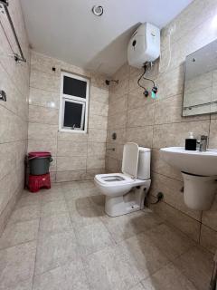 Omaxe Hotel Krishna Orchid-Near Prem Mandir - 1