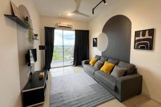 Black White 3BR Condo near Taiping Lake Garden Zoo with Netflix WiFi - 6