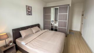 Comfy Sunset View Home with Swimming Pool & Wifi - 9