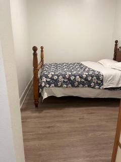 mckenzie av two bedroom apartment 2 - 7