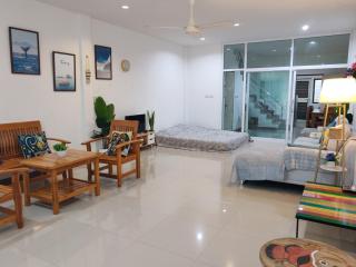 Little Charlie's House Khanom Beach - 5