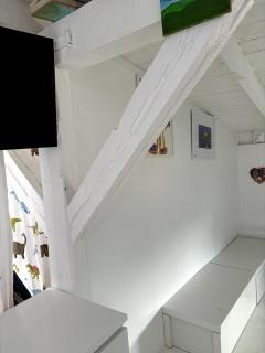 Cozy loft-like attic - 9