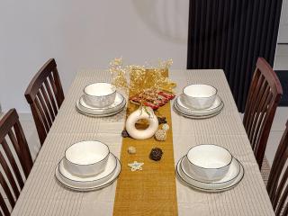 Family Landed 2BR House with Coway Free WiFi and Netflix for 8 Guests - 3